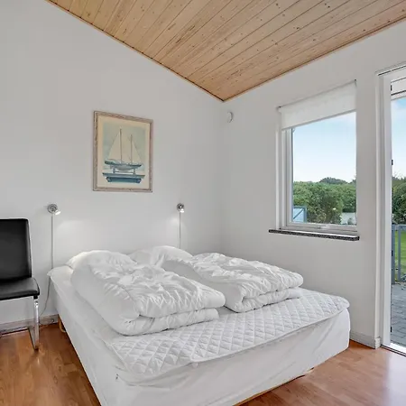 3 Bedroom Gorgeous In * Vestervig