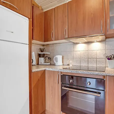 3 Bedroom Gorgeous In Prázdninový dům *