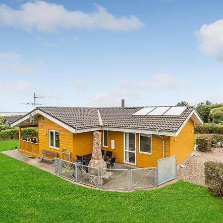3 Bedroom Gorgeous In * Vestervig